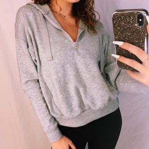 🤍✨F21 super soft gray quarter zip hoodie✨🤍